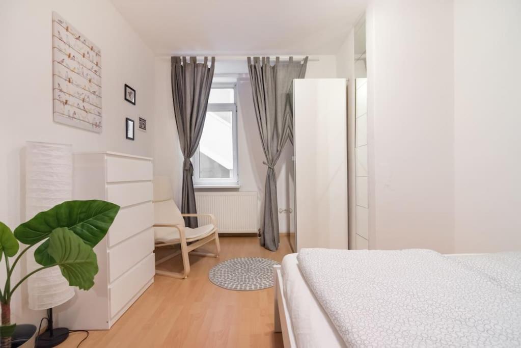 Spacious Central Apartment Wien Exteriör bild